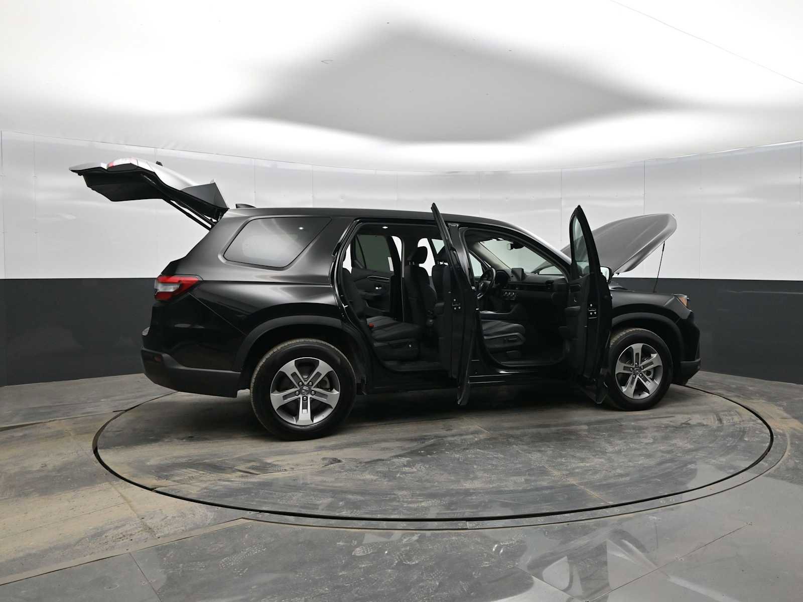 Used 2024 Honda Pilot EX-L image 40