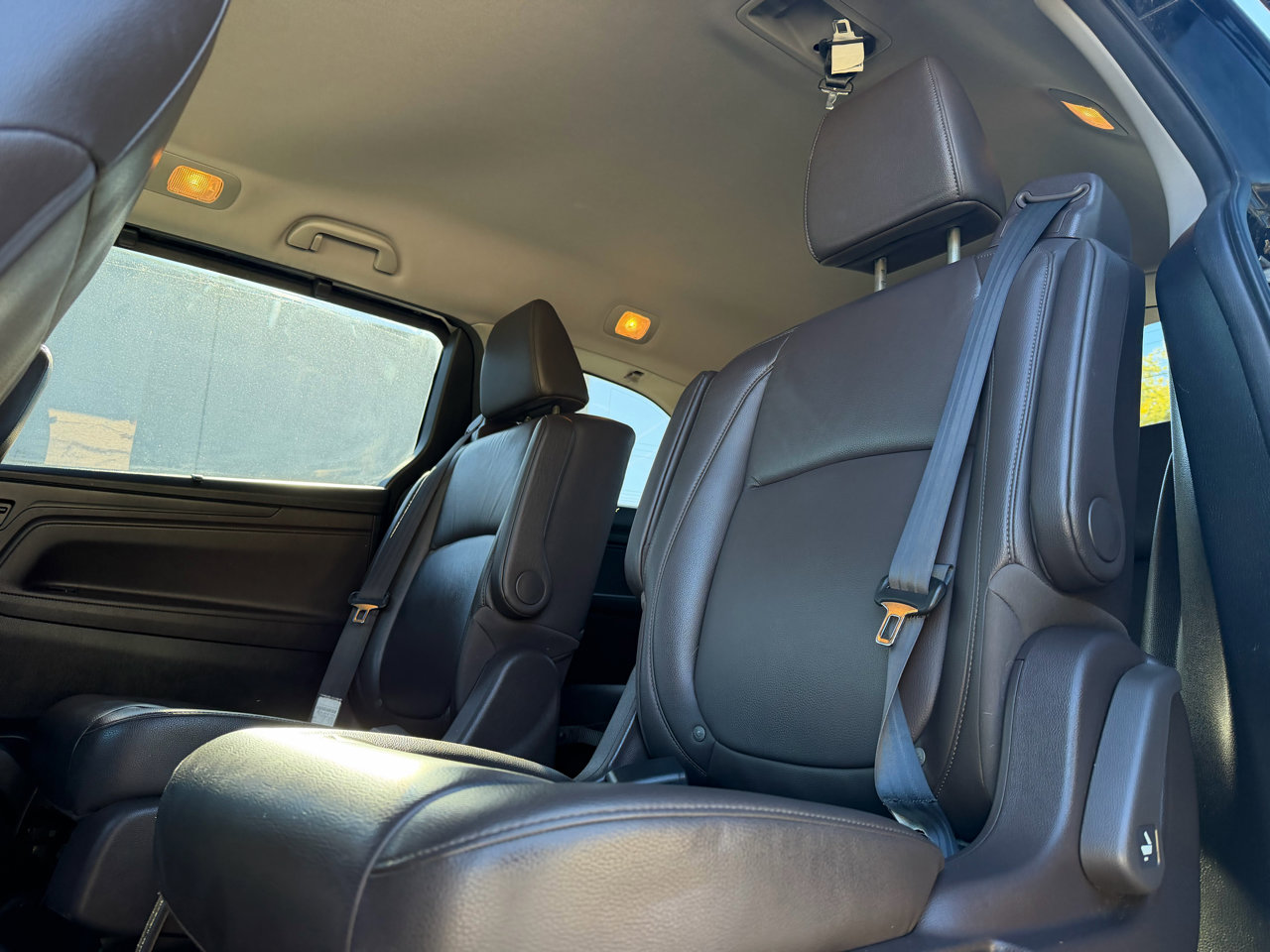 Used 2018 Honda Odyssey EX-L image 8