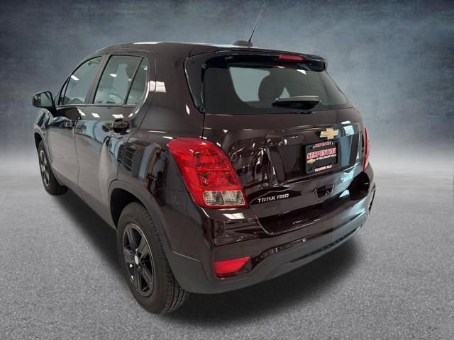 Used 2021 Chevrolet Trax LS image 9