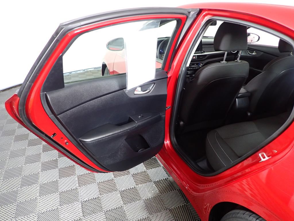 Used 2019 Kia Forte LXS FWD image 38