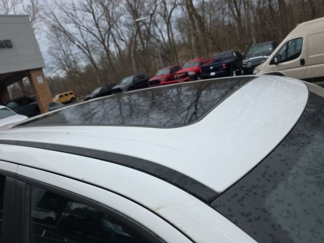 Used 2024 RAM 1500 Limited image 5