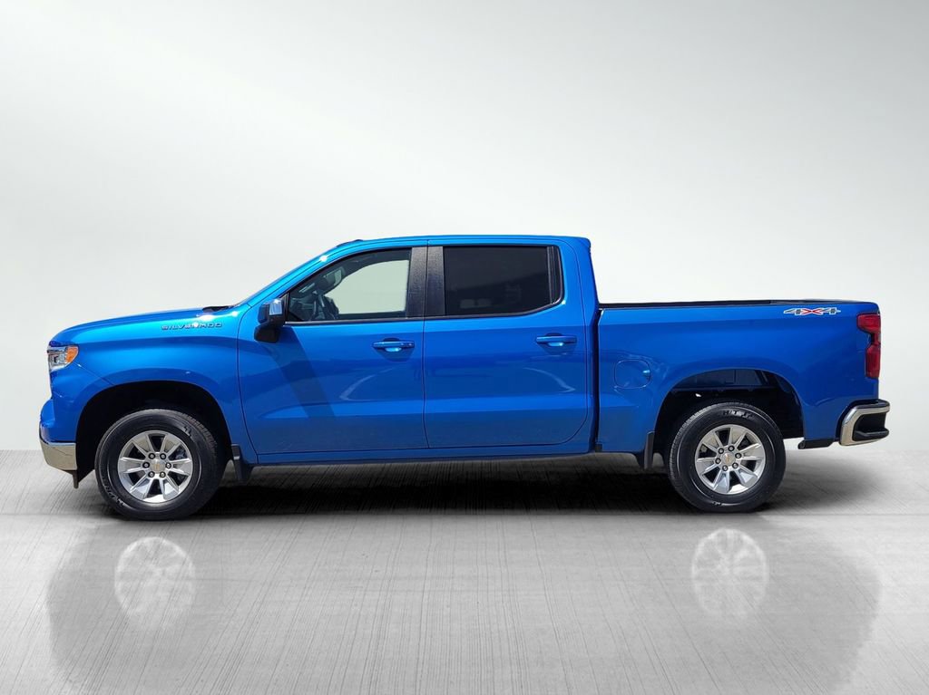 Used 2025 Chevrolet Silverado 1500 LT AWD/4WD image 7