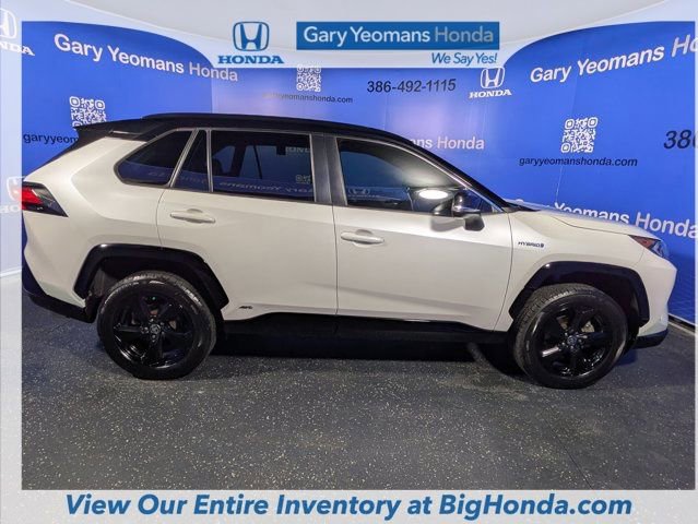 Used 2021 Toyota RAV4 XSE w/ XSE Grade Weather Package image 3