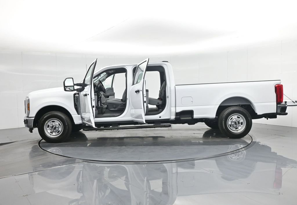 New 2026 Ford F350 XL w/ XL Chrome Package image 36