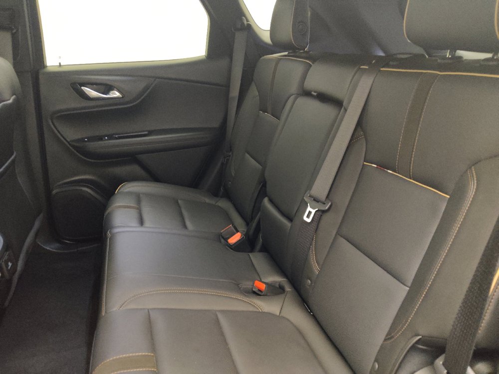 Used 2019 Chevrolet Blazer Premier w/ Driver Confidence II Package FWD image 18
