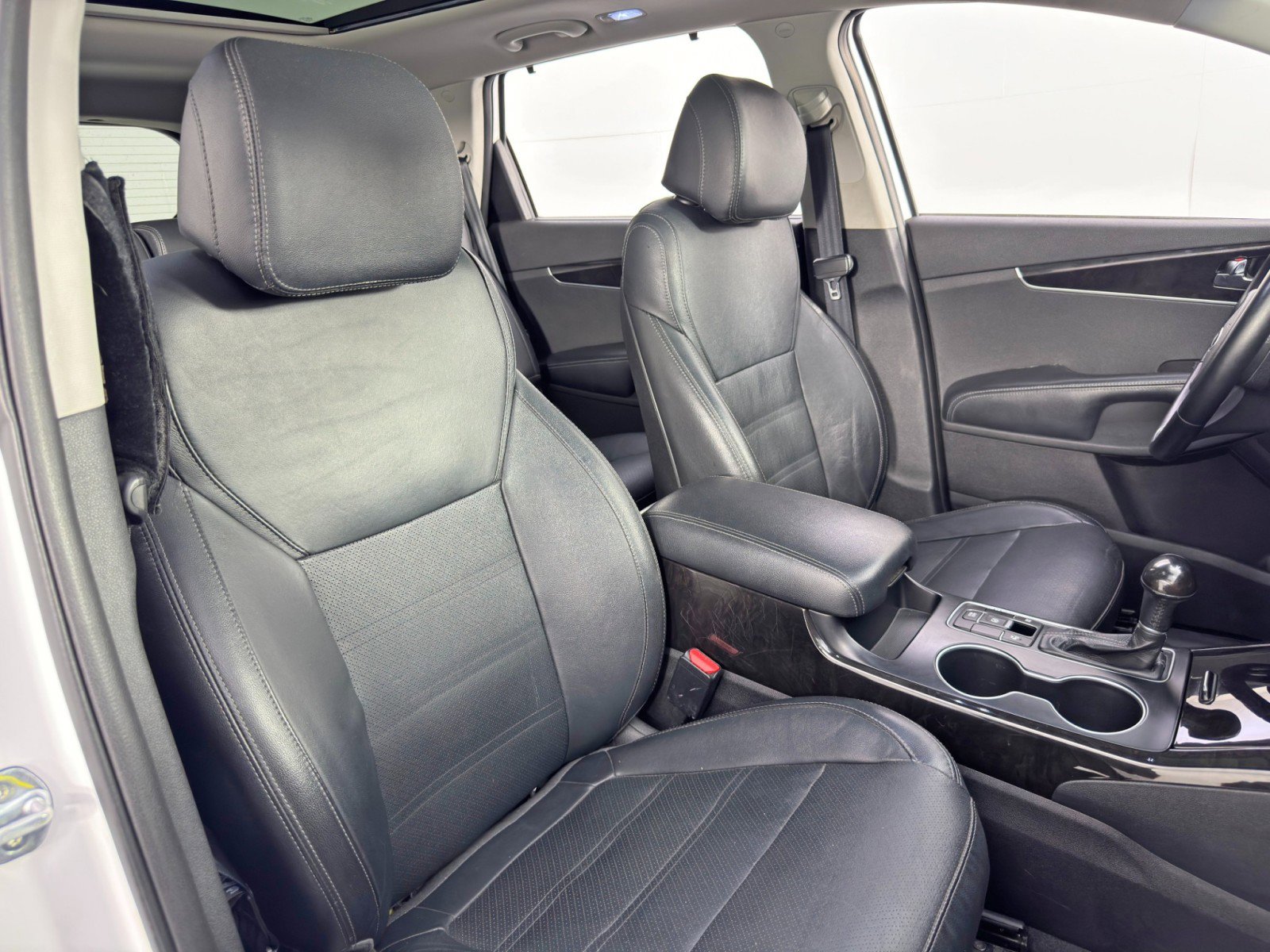 Used 2017 Kia Sorento EX w/ EX Advanced Touring Package image 34