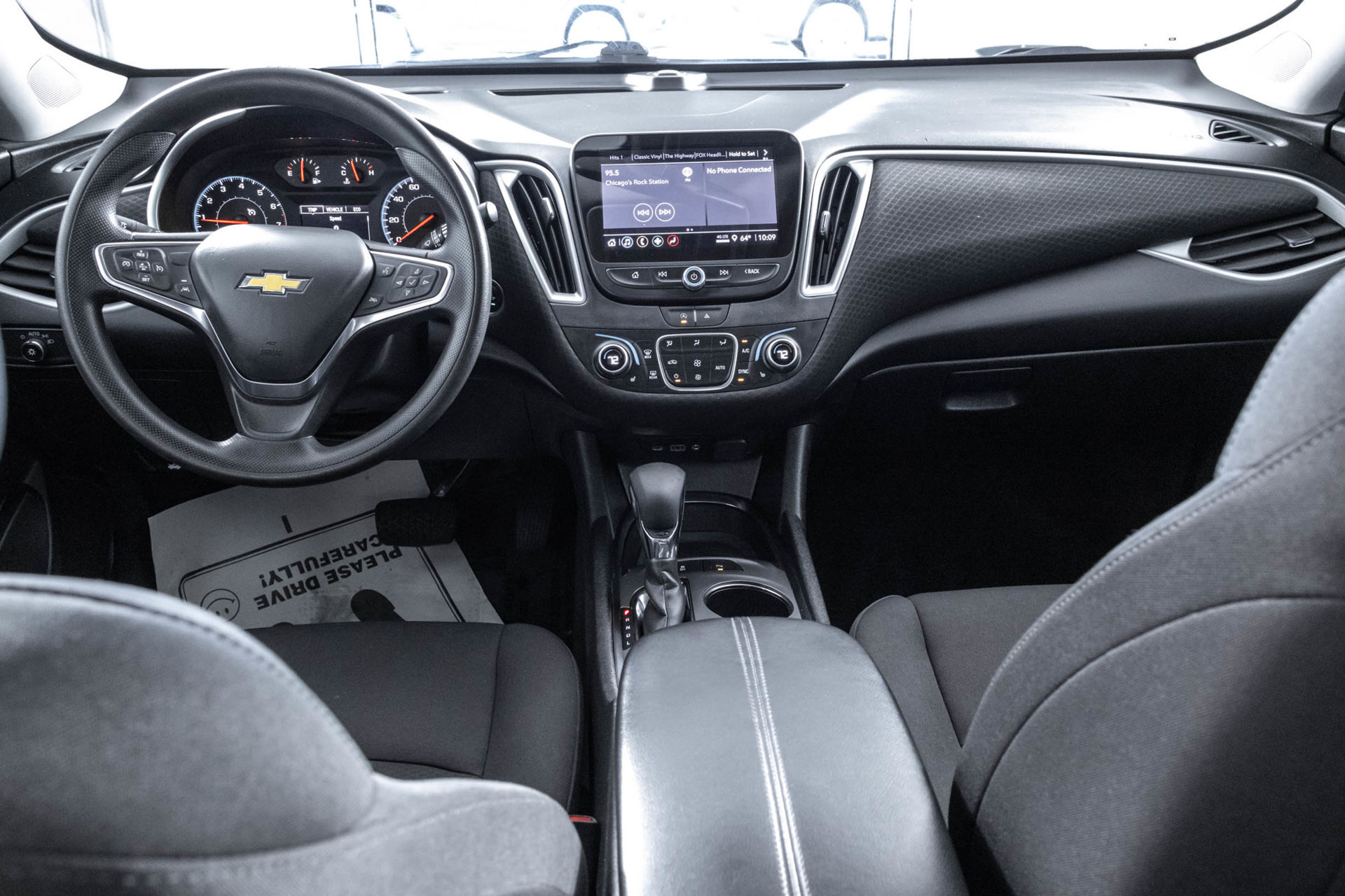 Used 2024 Chevrolet Malibu LT FWD image 23