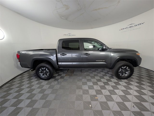 Used 2019 Toyota Tacoma TRD Off-Road image 6