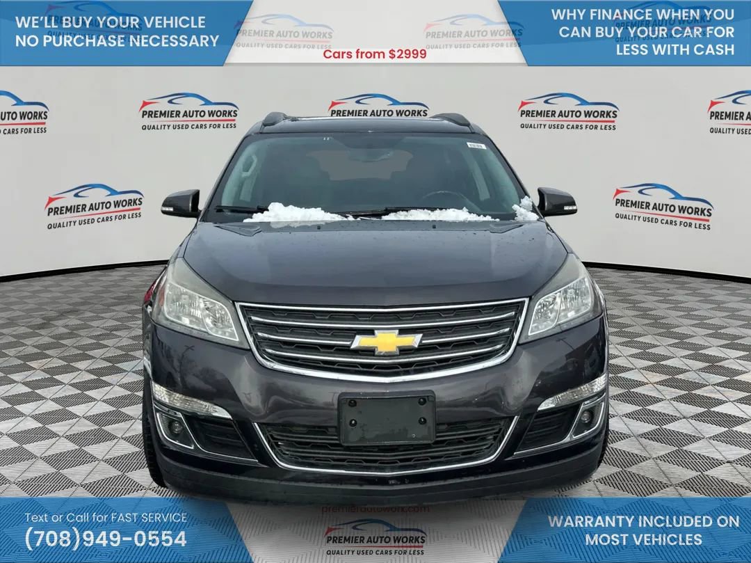 Used 2014 Chevrolet Traverse LT image 2