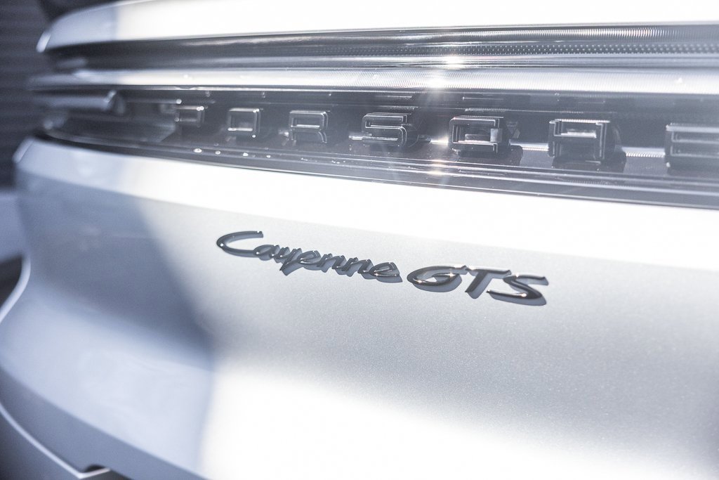 Certified 2025 Porsche Cayenne GTS image 29