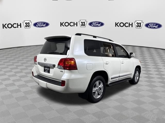 Used 2013 Toyota Land Cruiser image 8