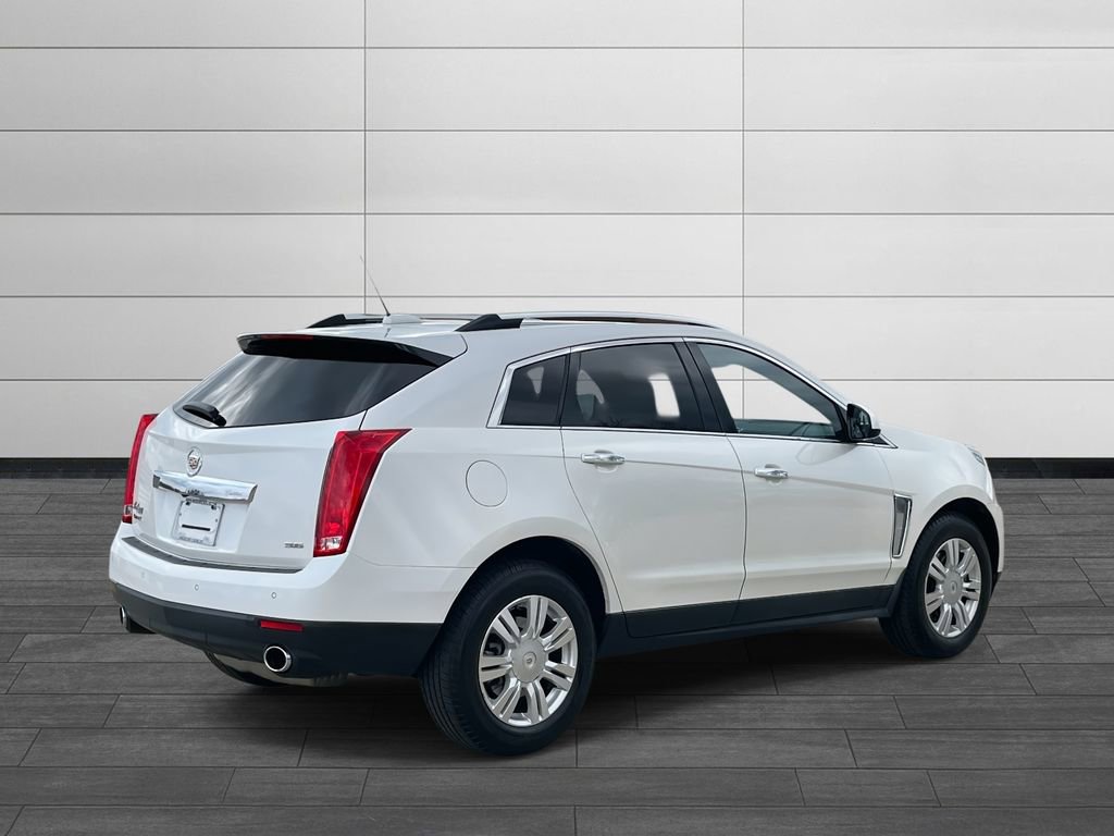 Used 2016 Cadillac SRX Luxury w/ Driver Awareness Package image 5