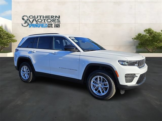 New 2025 Jeep Grand Cherokee Laredo RWD image 7