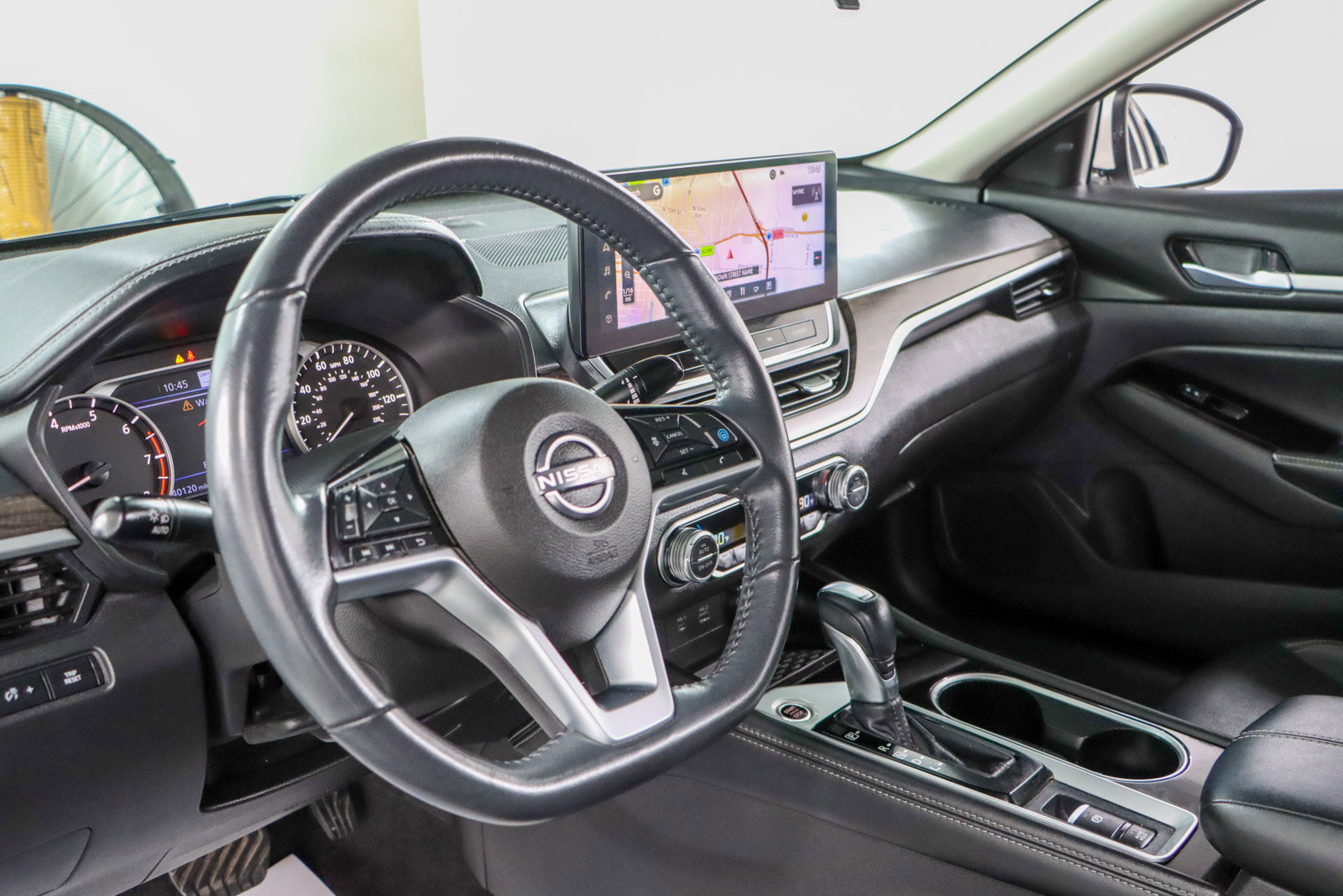 Used 2024 Nissan Altima 2.5 SL image 23