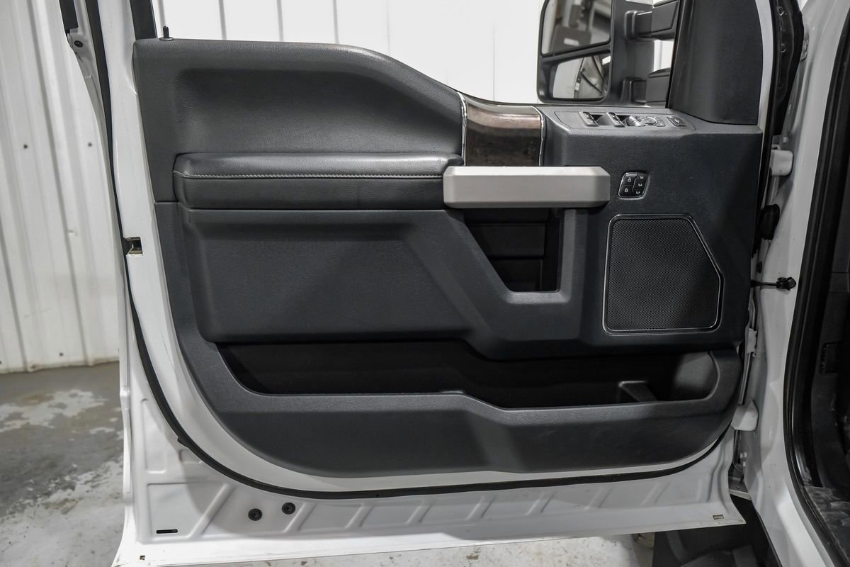 Used 2022 Ford F450 Lariat w/ Chrome Package AWD/4WD image 41