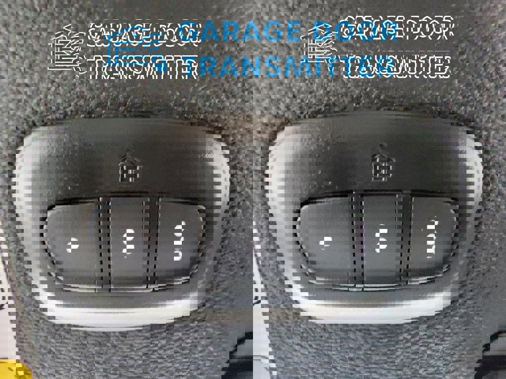 Used 2024 Jeep Wrangler Rubicon w/ Convenience Group AWD/4WD image 30