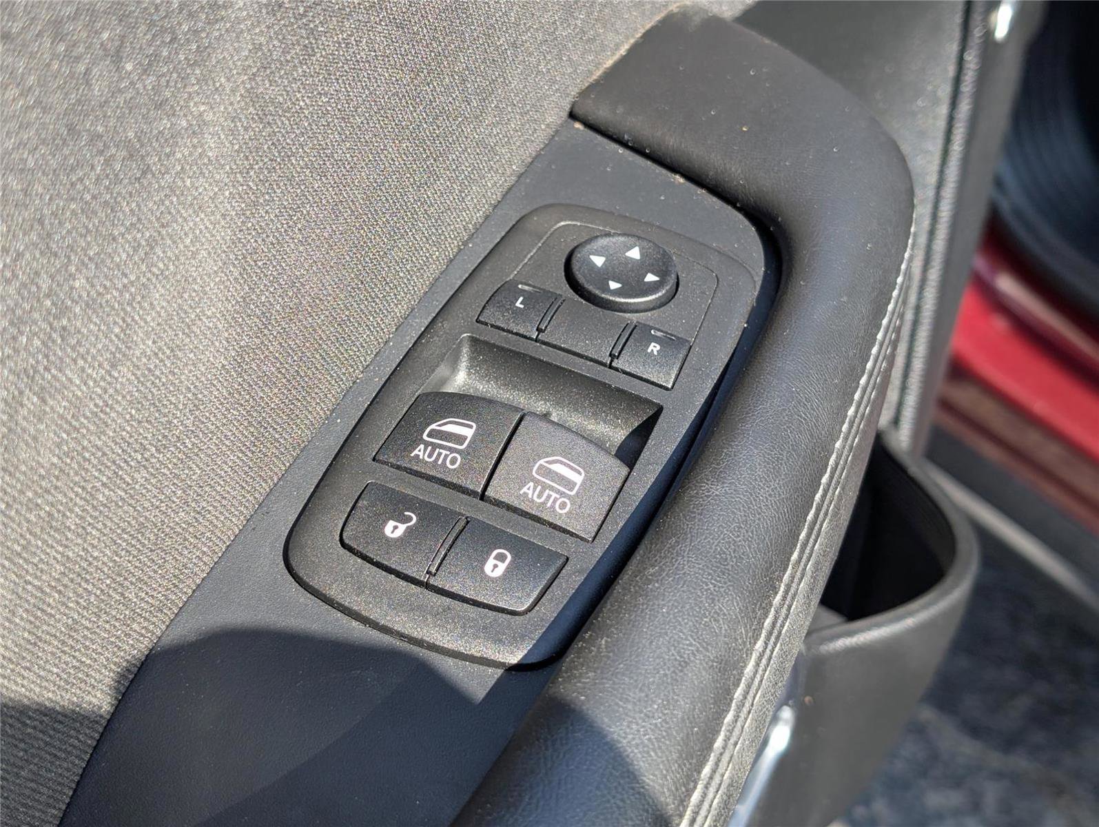 Used 2023 Dodge Challenger R/T w/ Blacktop Package image 17