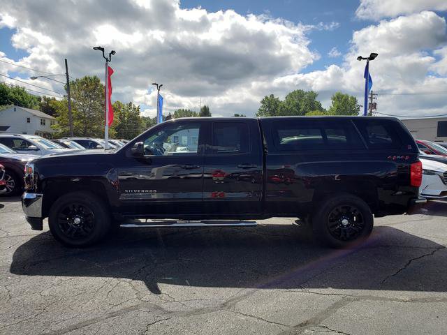 Used 2018 Chevrolet Silverado 1500 LT w/ All Star Edition image 4