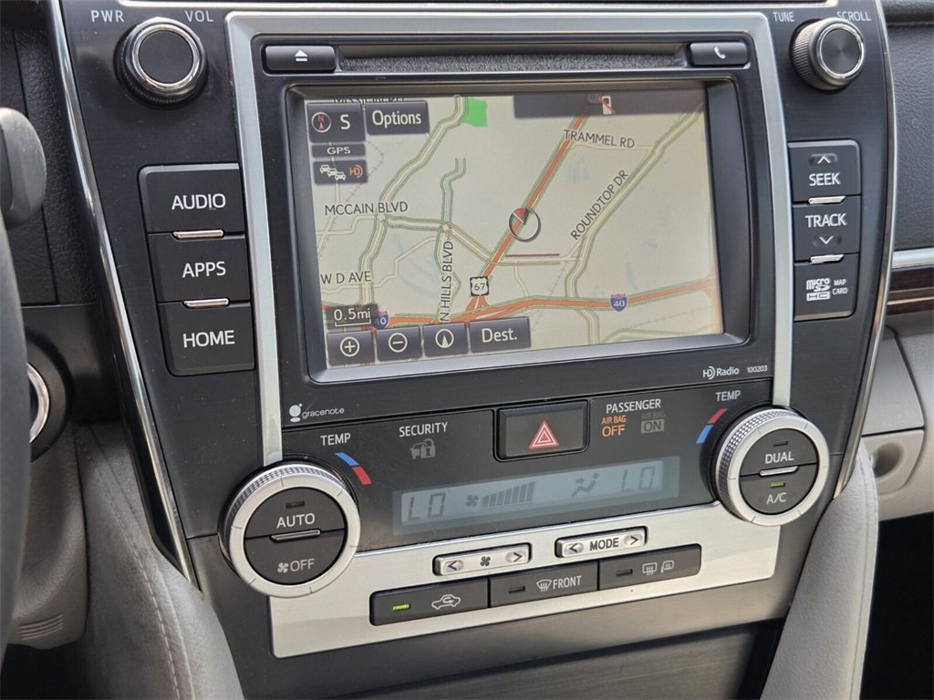 Used 2014 Toyota Camry XLE w/ Leather Package image 17