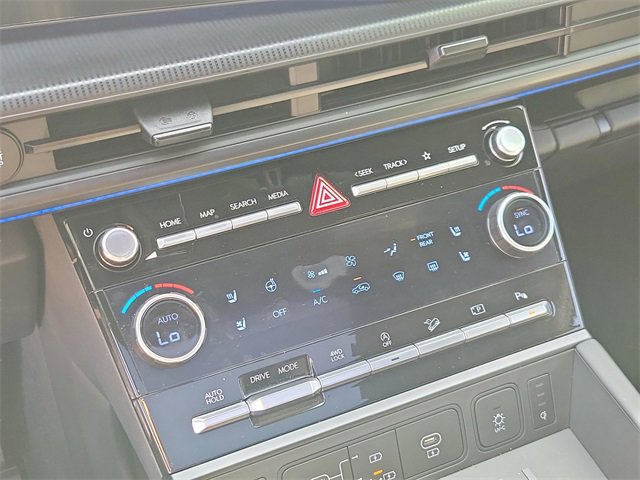 Used 2024 Hyundai Santa Fe Calligraphy image 22