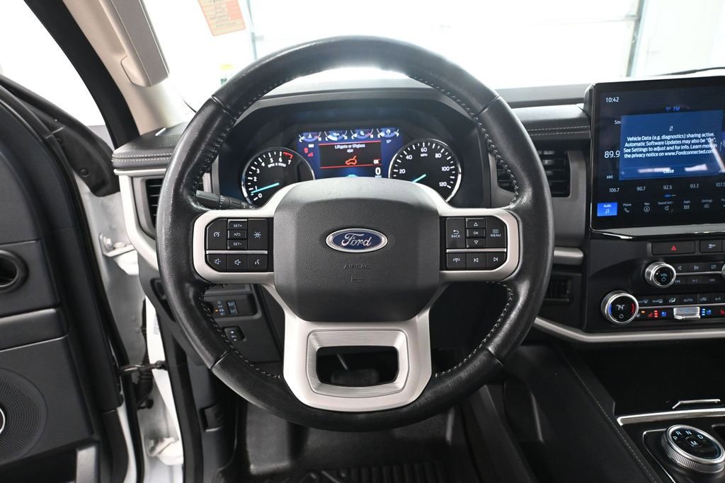 Used 2022 Ford Expedition Max XLT AWD/4WD image 27
