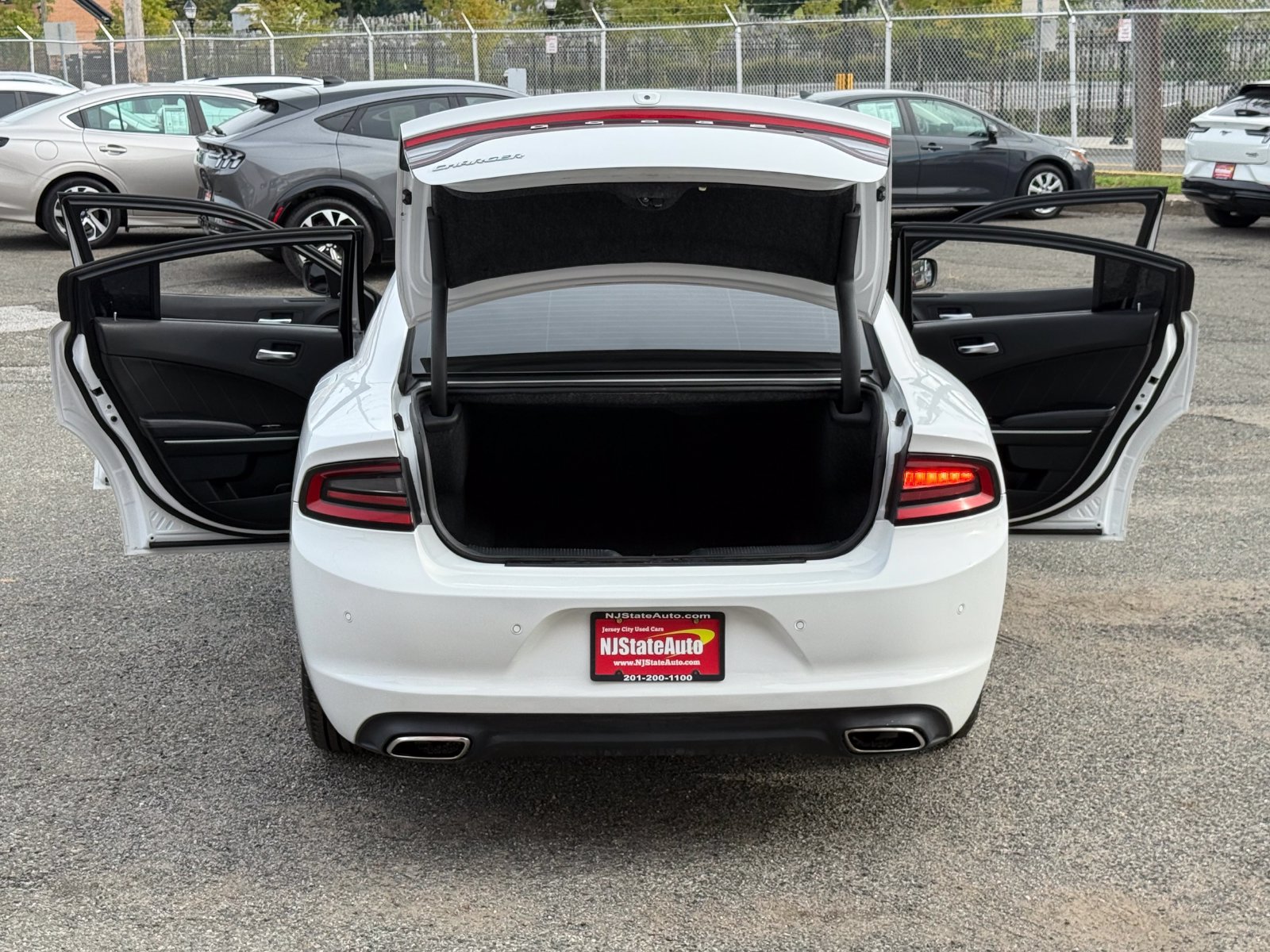 Used 2023 Dodge Charger SXT RWD image 46
