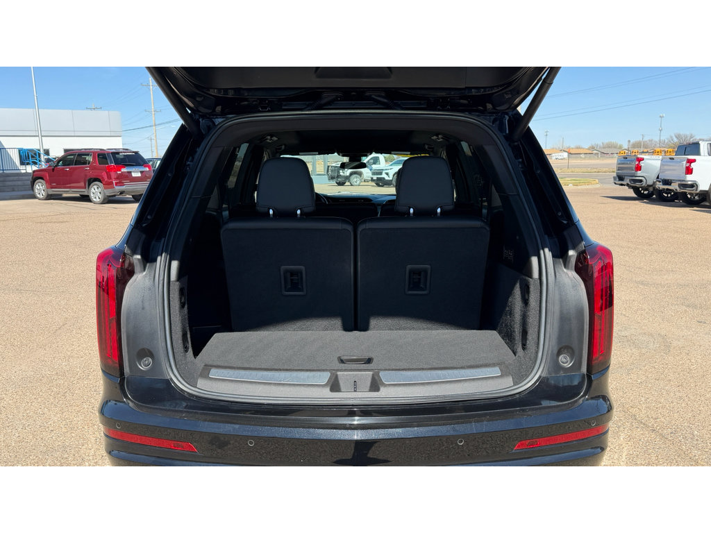 Used 2023 Cadillac XT6 Premium Luxury image 29