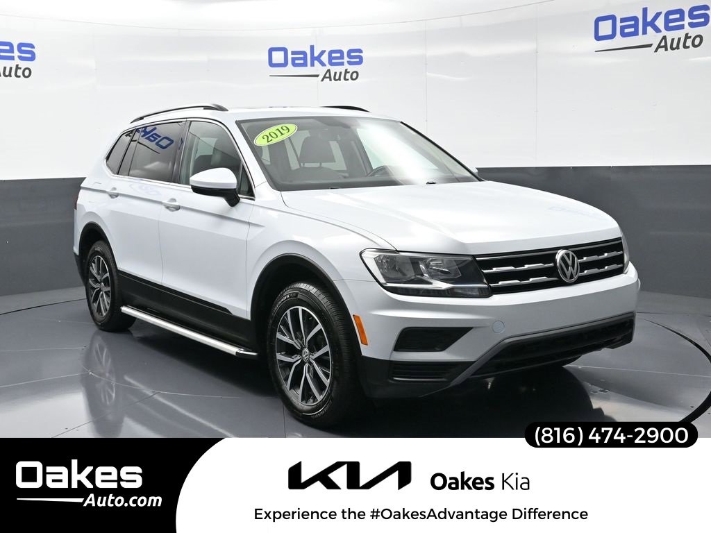 Used 2019 Volkswagen Tiguan SE w/ Panoramic Sunroof Package