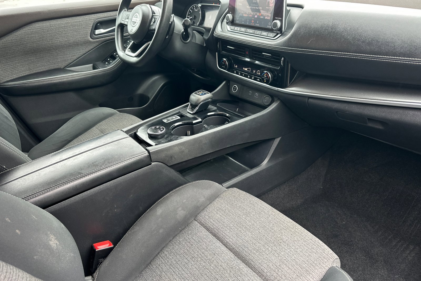 Certified 2021 Nissan Rogue SV AWD/4WD image 16