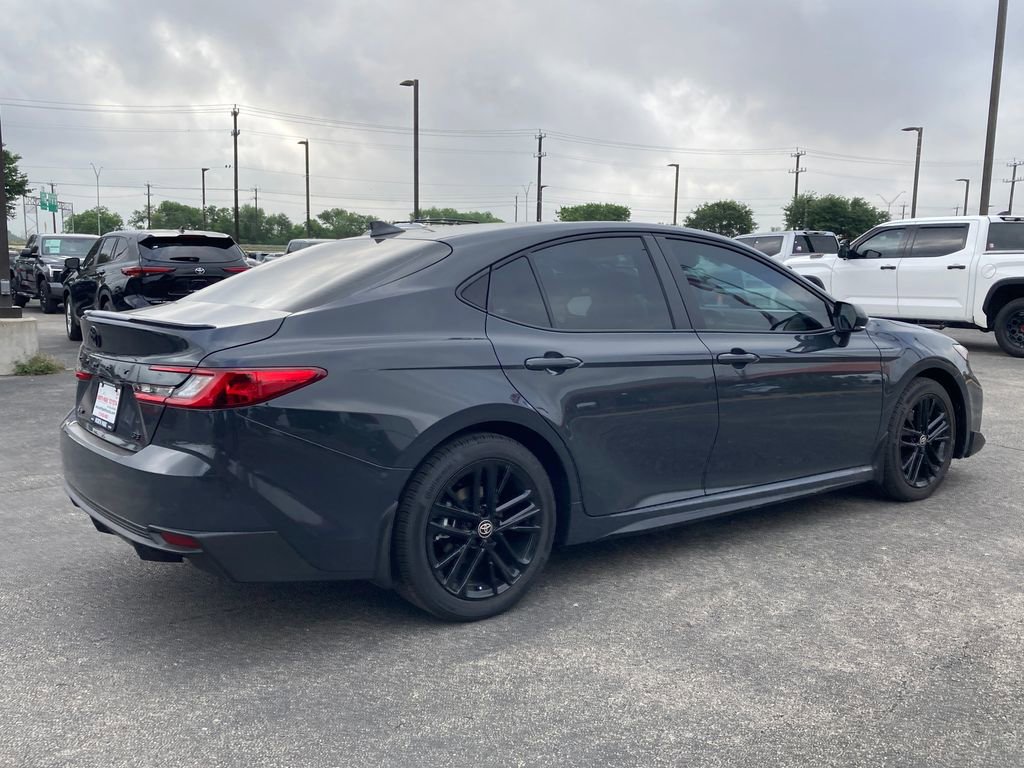 New 2026 Toyota Camry SE FWD image 5