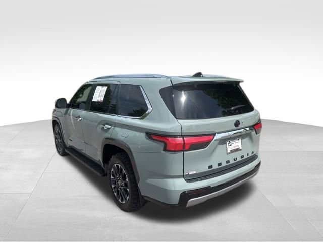 Used 2024 Toyota Sequoia Limited image 3