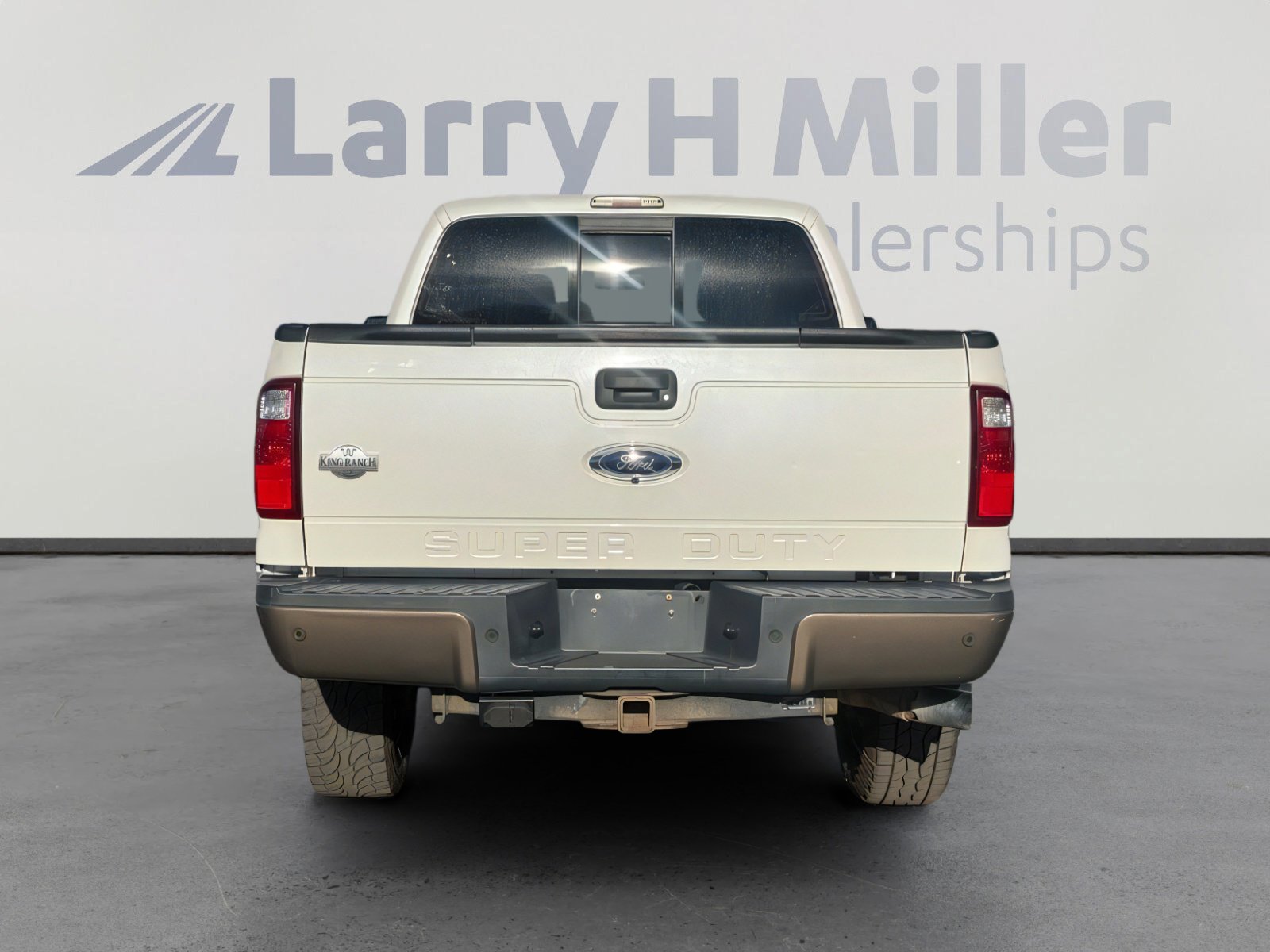 Used 2016 Ford F350 King Ranch w/ FX4 Off-Road Package AWD/4WD image 6