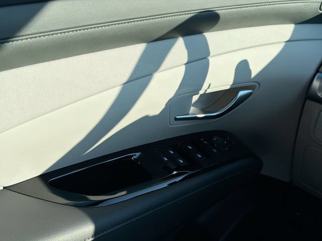 New 2025 Hyundai Tucson Limited AWD/4WD image 17