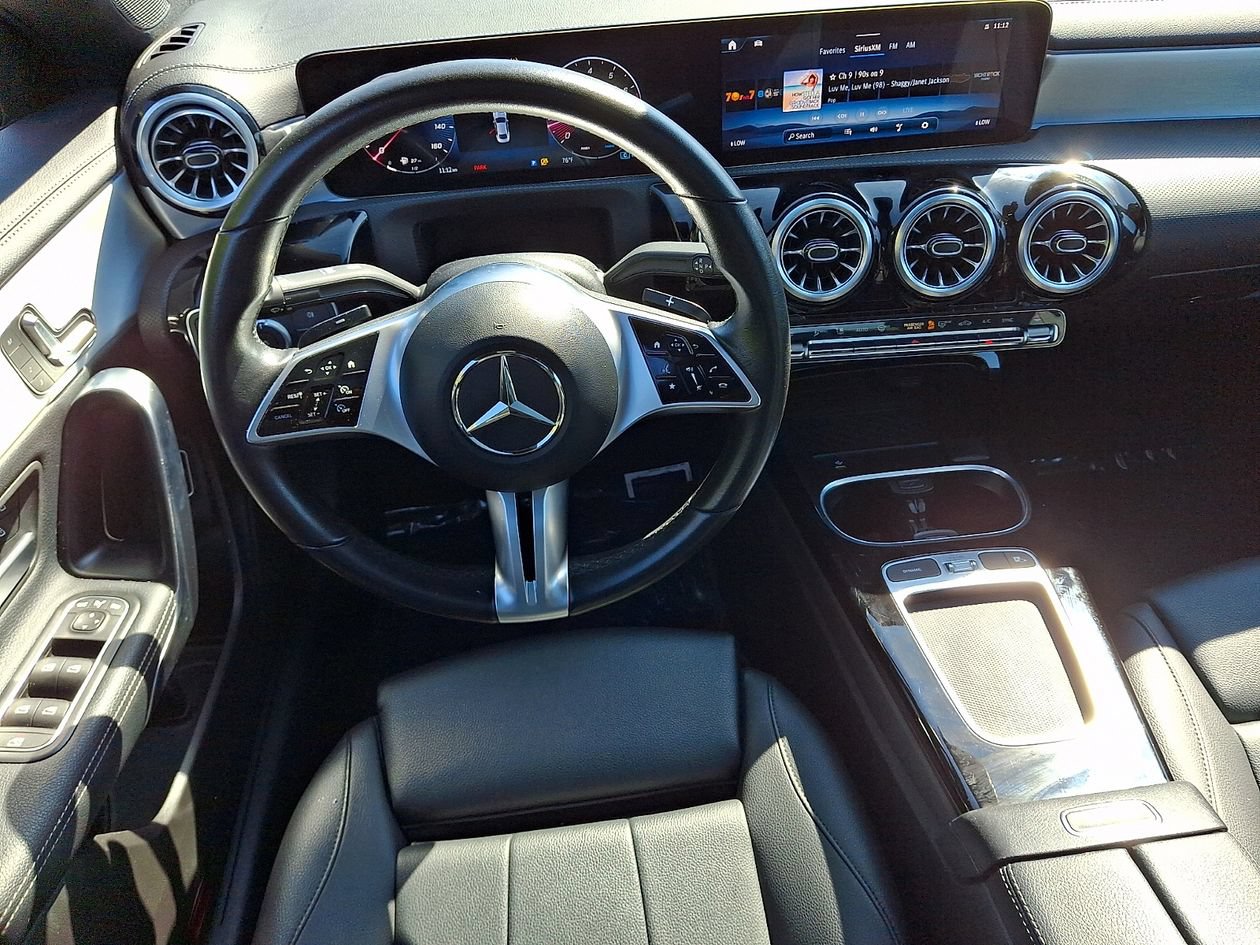 Used 2025 Mercedes-Benz CLA 250 image 11