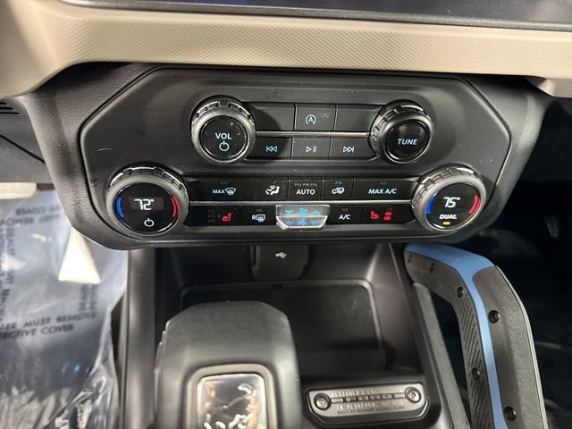 Used 2024 Ford Bronco Wildtrak image 8