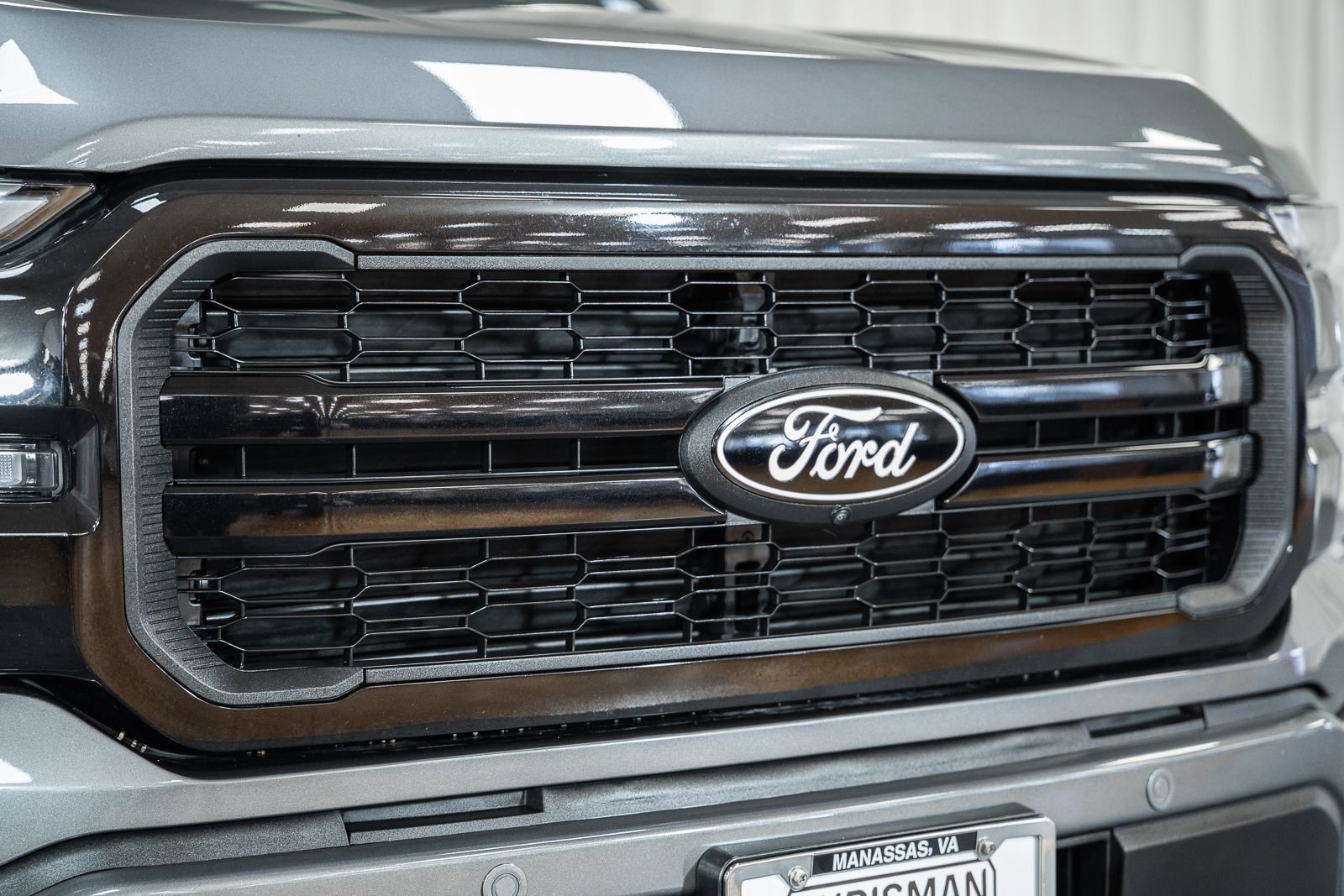 Certified 2024 Ford F150 Lariat AWD/4WD image 11