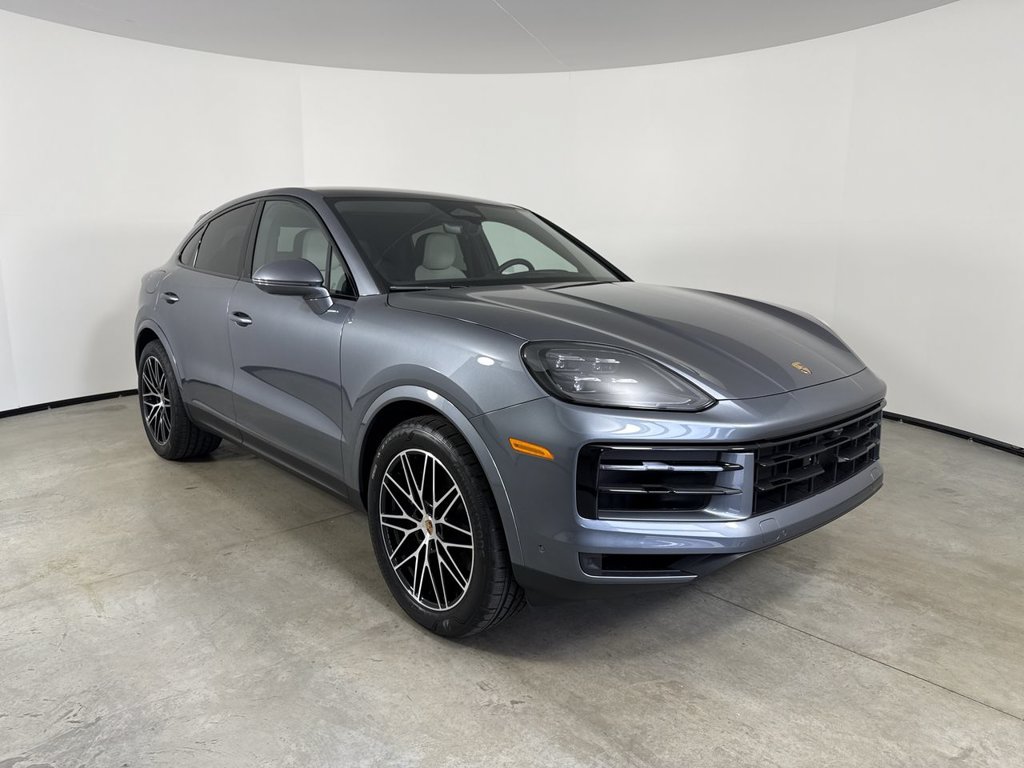 New 2026 Porsche Cayenne Coupe AWD/4WD image 9