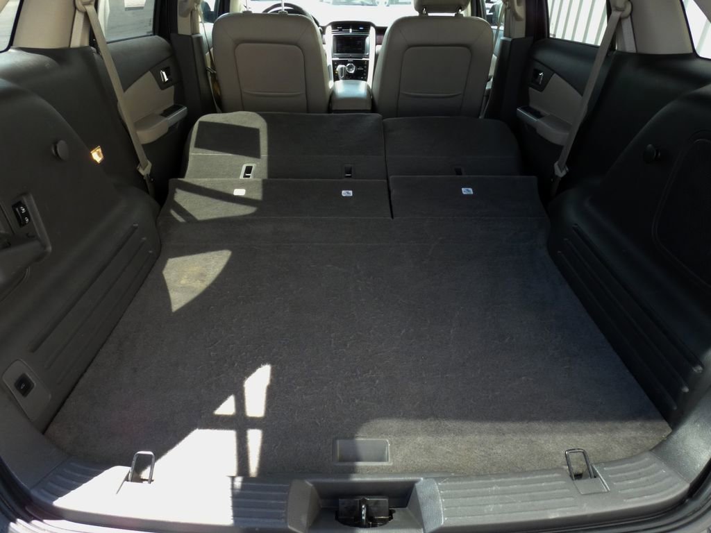 Used 2013 Ford Edge Limited w/ Driver Entry Pkg FWD image 33