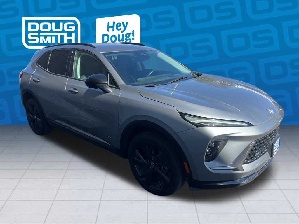 Used 2024 Buick Envision Sport Touring image 7