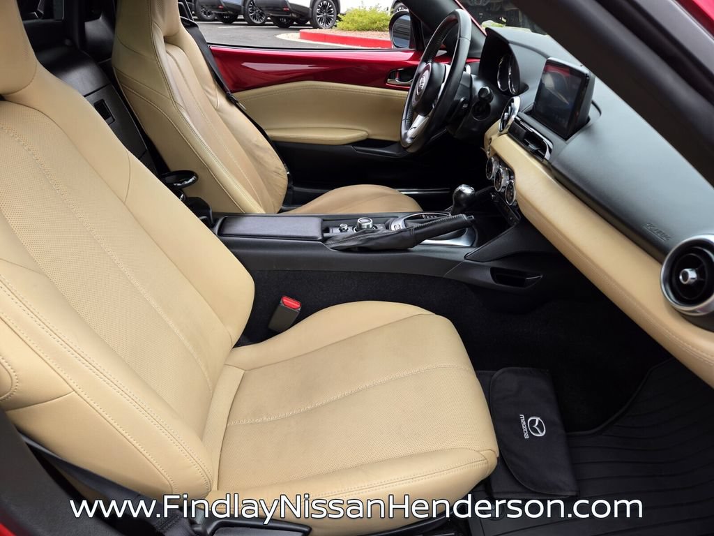 Used 2020 MAZDA MX-5 Miata RF Grand Touring RWD image 13