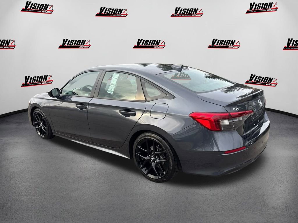 Used 2023 Honda Civic Sport image 7