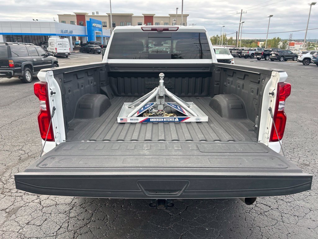 Used 2023 Chevrolet Silverado 2500 High Country w/ Z71 Off-Road Package AWD/4WD image 42
