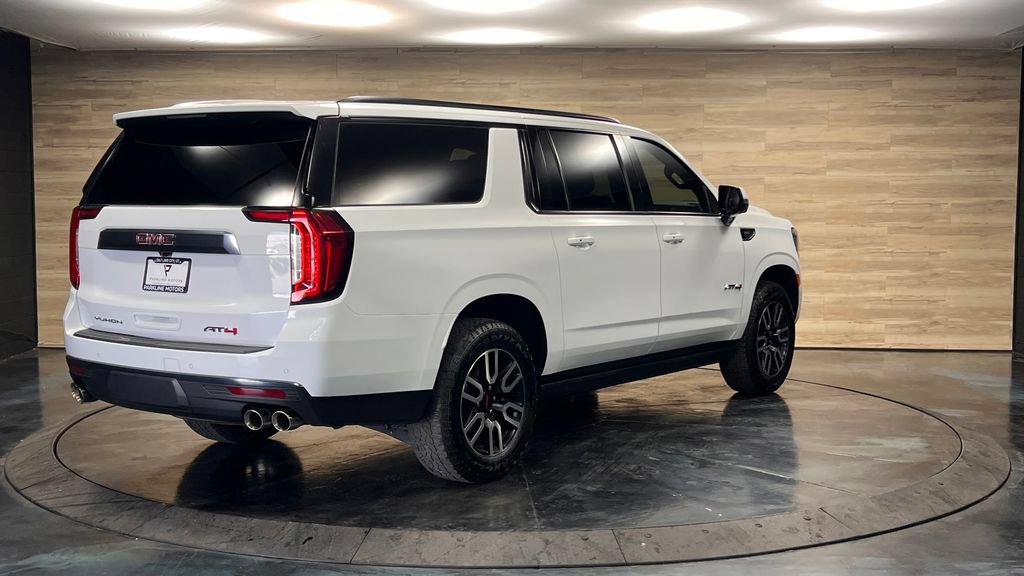 Used 2024 GMC Yukon XL AT4 w/ AT4 Premium Plus Package AWD/4WD image 21