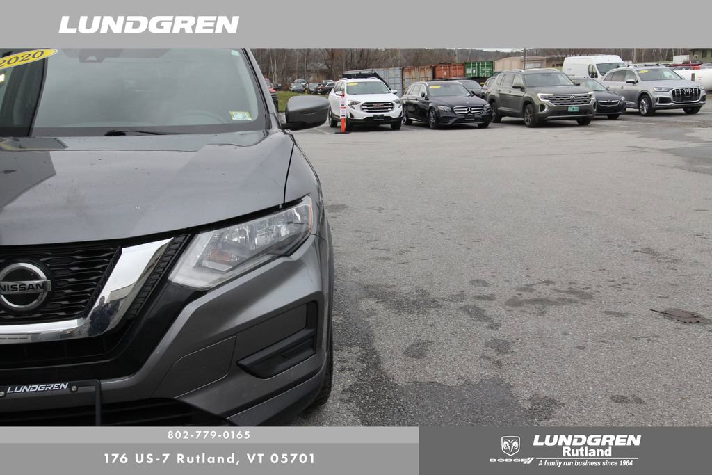 Used 2020 Nissan Rogue SV image 40