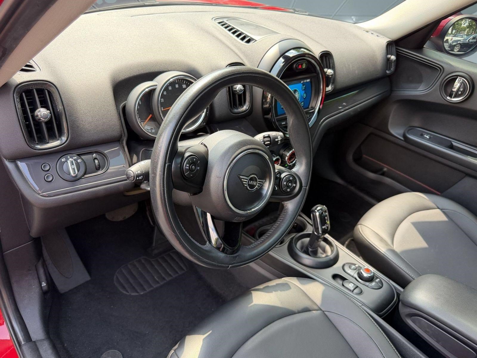 Used 2020 MINI Cooper Countryman ALL4 AWD/4WD image 4