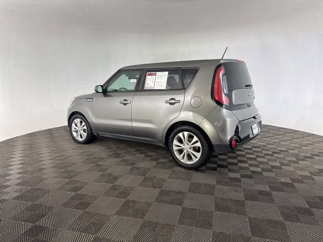 Used 2016 Kia Soul + image 9
