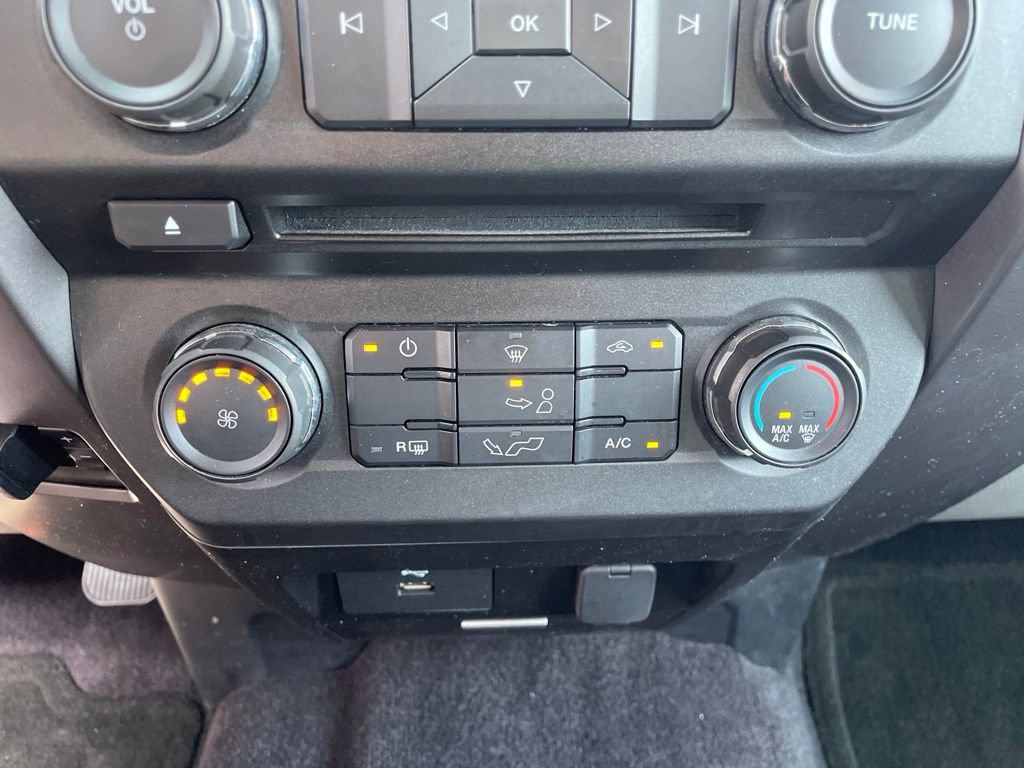 Used 2016 Ford F150 XLT w/ Equipment Group 301A Mid RWD image 24