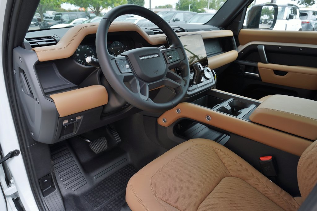 New 2026 Land Rover Defender 110 S AWD/4WD image 12