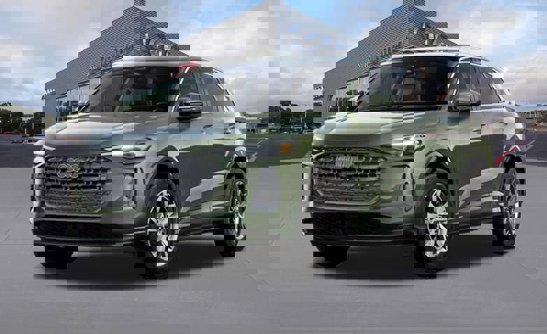 Used 2025 Audi Q5 Premium w/ Convenience Package image 1