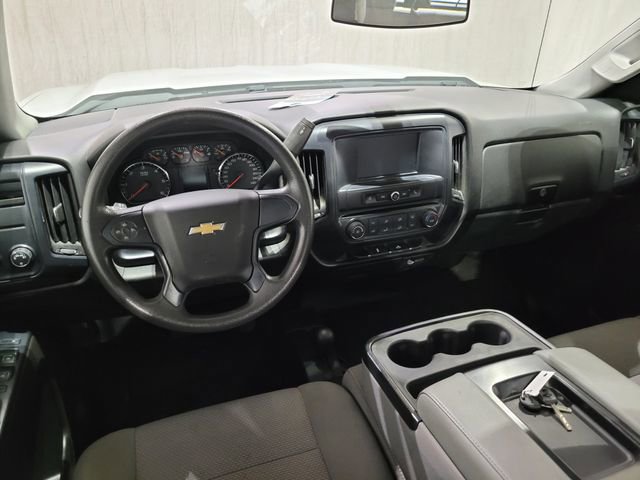 Used 2017 Chevrolet Silverado 1500 W/T w/ Trailering Package image 4